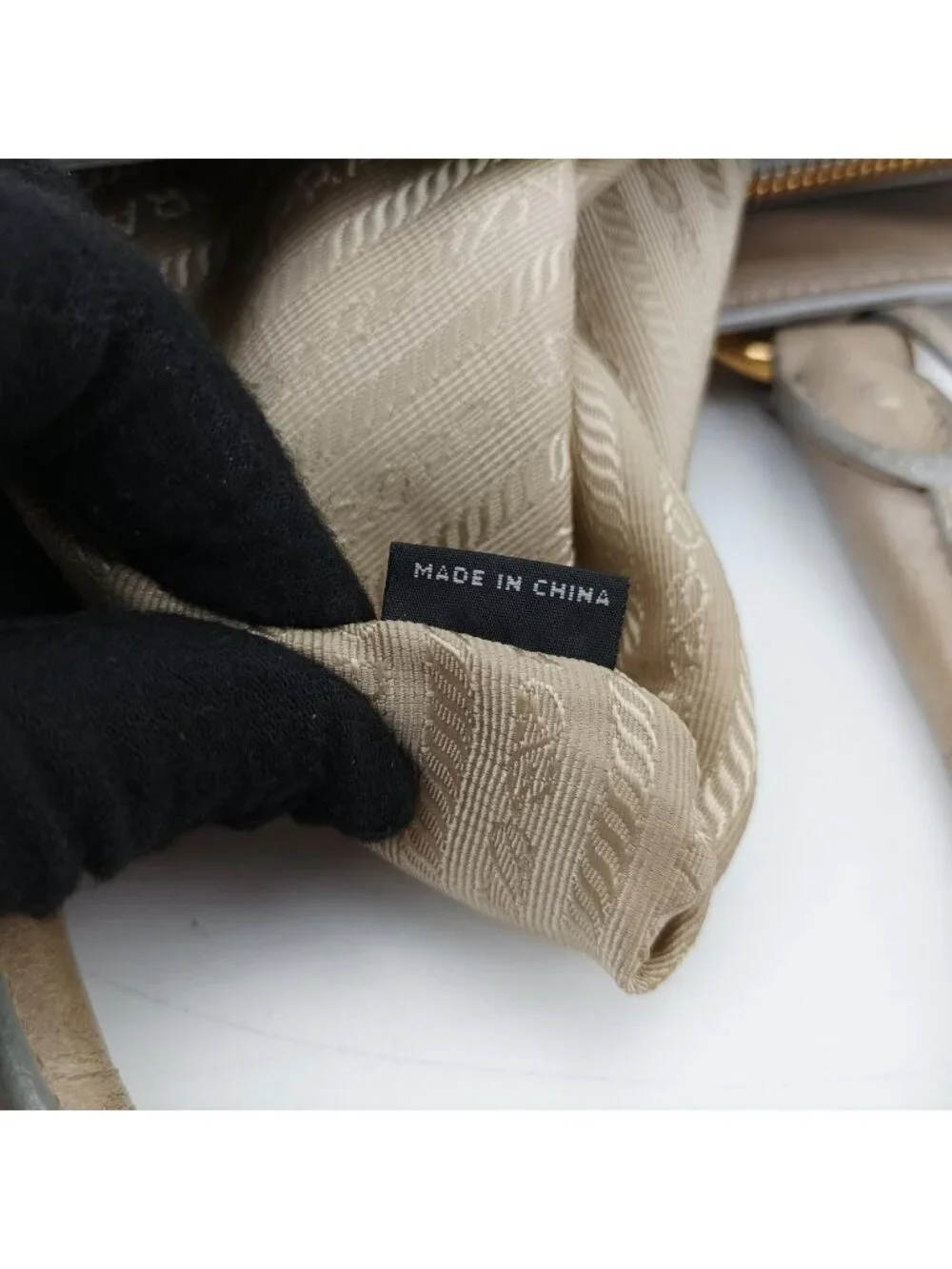 Prada Calf Shine Cles I Beige Leather Shoulder